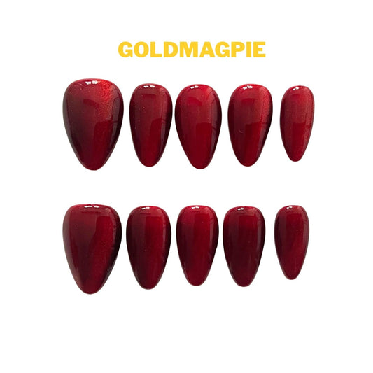 Cat Eye Deep Red Short Almond A8S